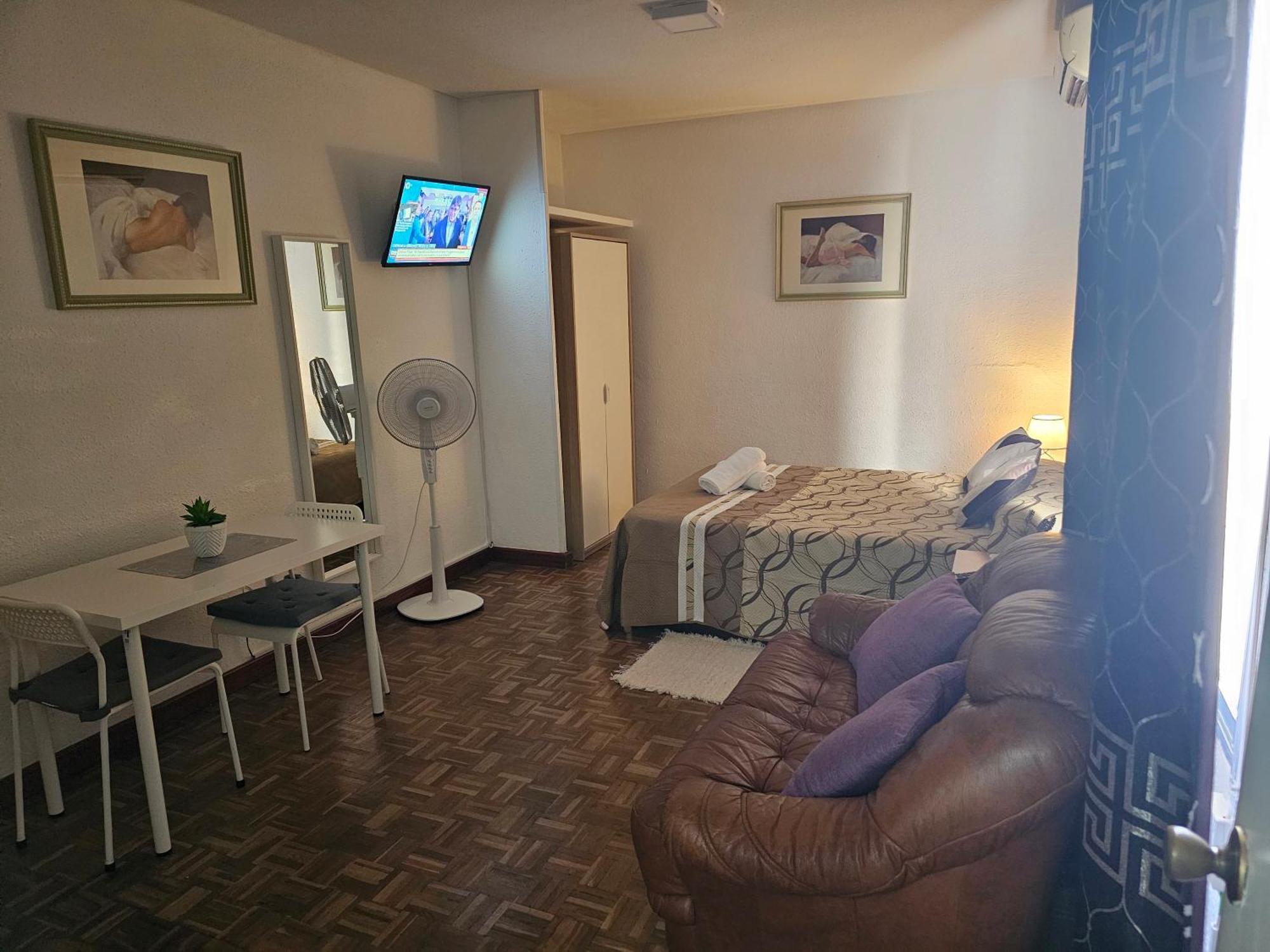 Apartamento En La Calle Hortaleza De Madrid Centro المظهر الخارجي الصورة